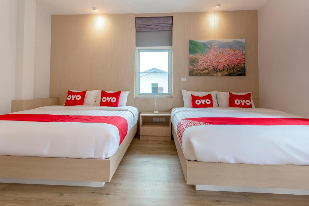 OYO 1053 Bloom Guest House Chiang Mai Extérieur photo