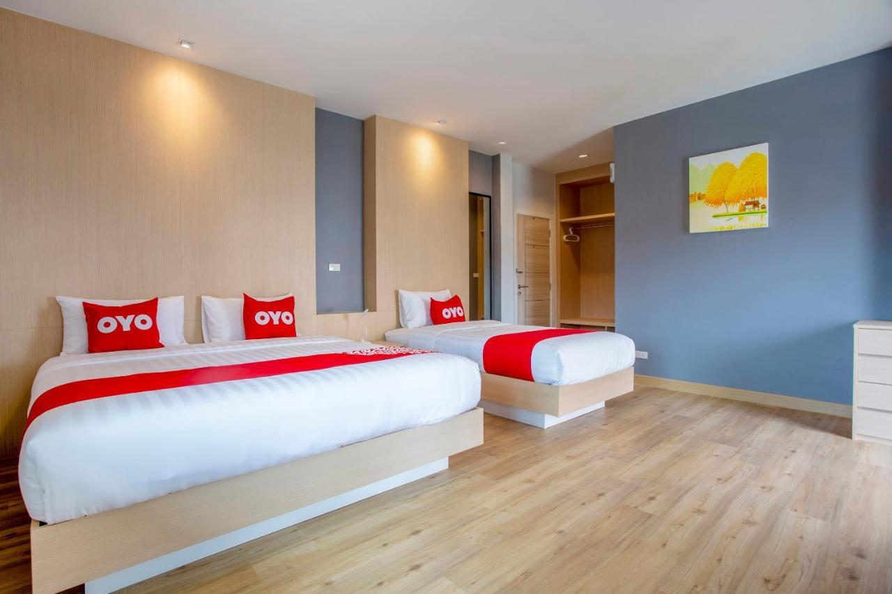 OYO 1053 Bloom Guest House Chiang Mai Extérieur photo