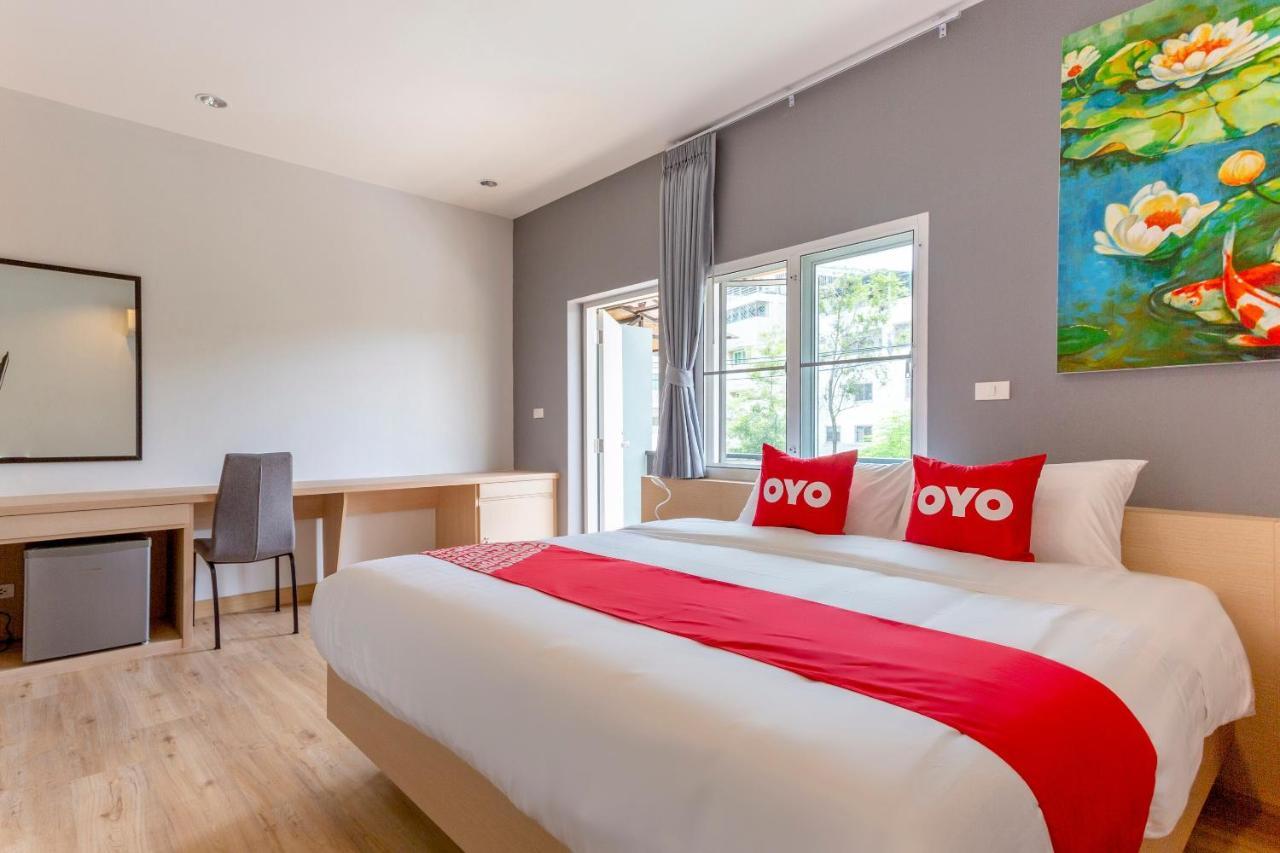 OYO 1053 Bloom Guest House Chiang Mai Extérieur photo